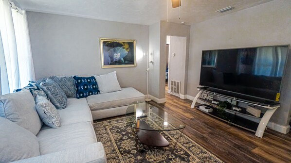 Smart TV, video-game console