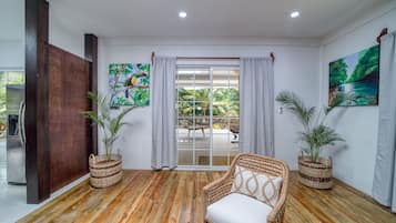 Luxury Villa, 1 King Bed, Non Smoking, Bathtub (Jungle Villa) | Living area | 36-inch Smart TV with digital channels, TV, Netflix