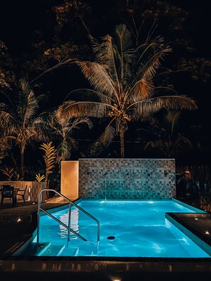 Outdoor pool, open 7:00 AM to 9:00 PM, pool umbrellas, pool loungers
