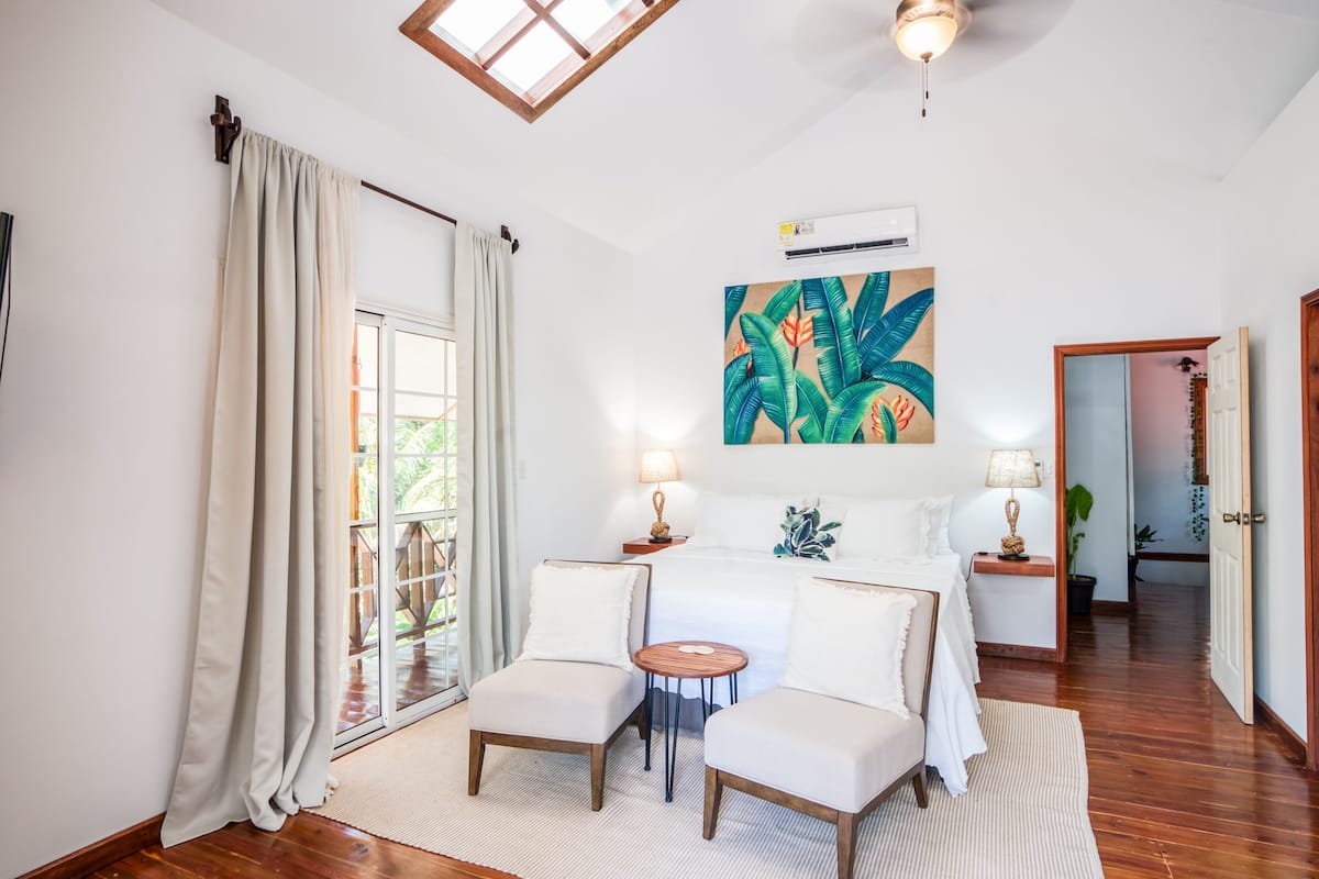 Luxe penthouse | 2 slaapkamers, lakens van Egyptisch katoen, luxe beddengoed