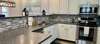 Spacious Rehoboth Retreat: 2 Suites - Linens and Towels Incl, Centrally Located