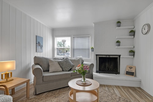 Freshly remodeled beach getaway, steps to the sand