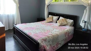 3 bedrooms, free WiFi, bed sheets