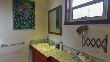 Shower, towels, toilet paper