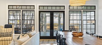 Coastal Carolina Cottage- Oceanfront sleeps 20!