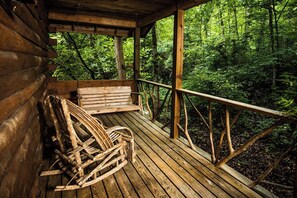 Terrace/patio - Bear Hollow near the Buffalo River  (Jasper)
