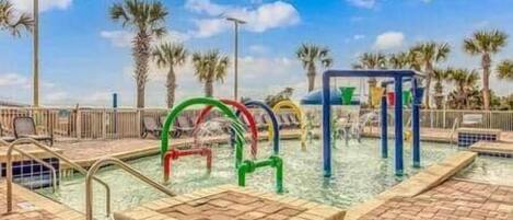 Innenpool, beheizter Pool
