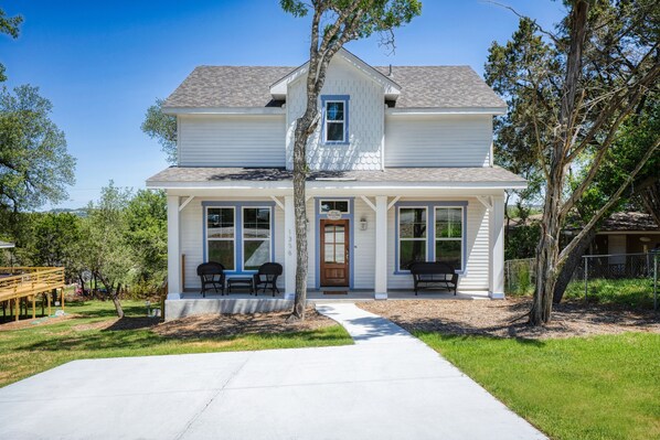 Exterior - Lake Hm Hill Mountain View-Boat Rental Available! (Canyon Lake)