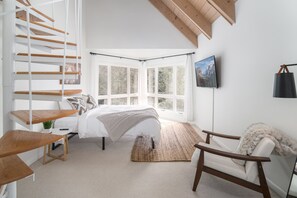 4 soveværelser, skrivebord, strygejern/strygebræt, Wi-Fi