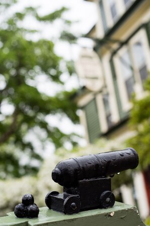 Mặt tiền nơi lưu trú