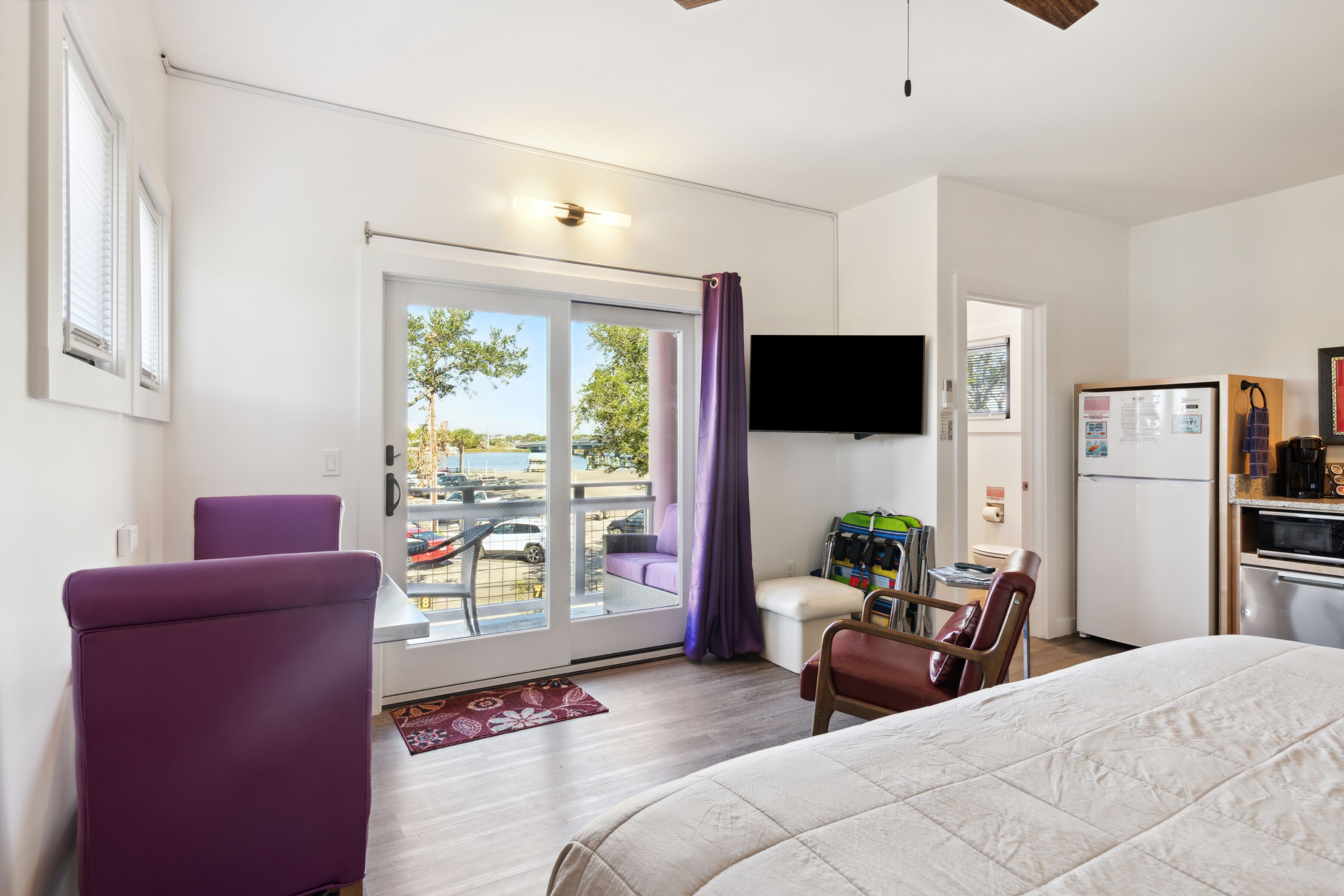 Bügeleisen/Bügelbrett, WLAN, Bettwäsche