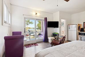 Fer et planche à repasser, Wi-Fi, draps fournis