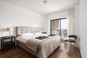 2 Schlafzimmer, Zimmersafe, Bügeleisen/Bügelbrett, Reisekinderbett