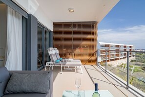 Terrace/patio - Exquisite modern apartment [112] (Lagos)