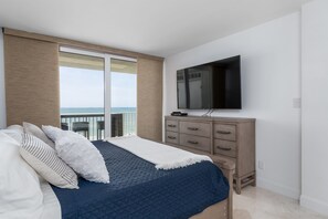 3 bedrooms, iron/ironing board, travel cot, free WiFi