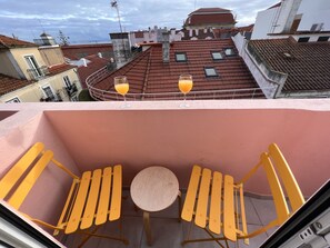 Gallery Apartment, Balcony | Lake view