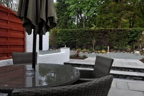 Outdoor dining - No. 3 The Forge, village cottage in quiet location with walks from the door (Coniston)