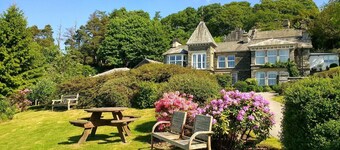 Stables Cottage, a cosy cottage for 2 in Beatrix Potter country