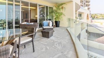 Premier Condo | Balcony