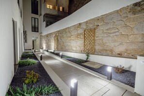 Apartment | 1 bedroom - Courtyard Oporto Design Apartment D (Porto)