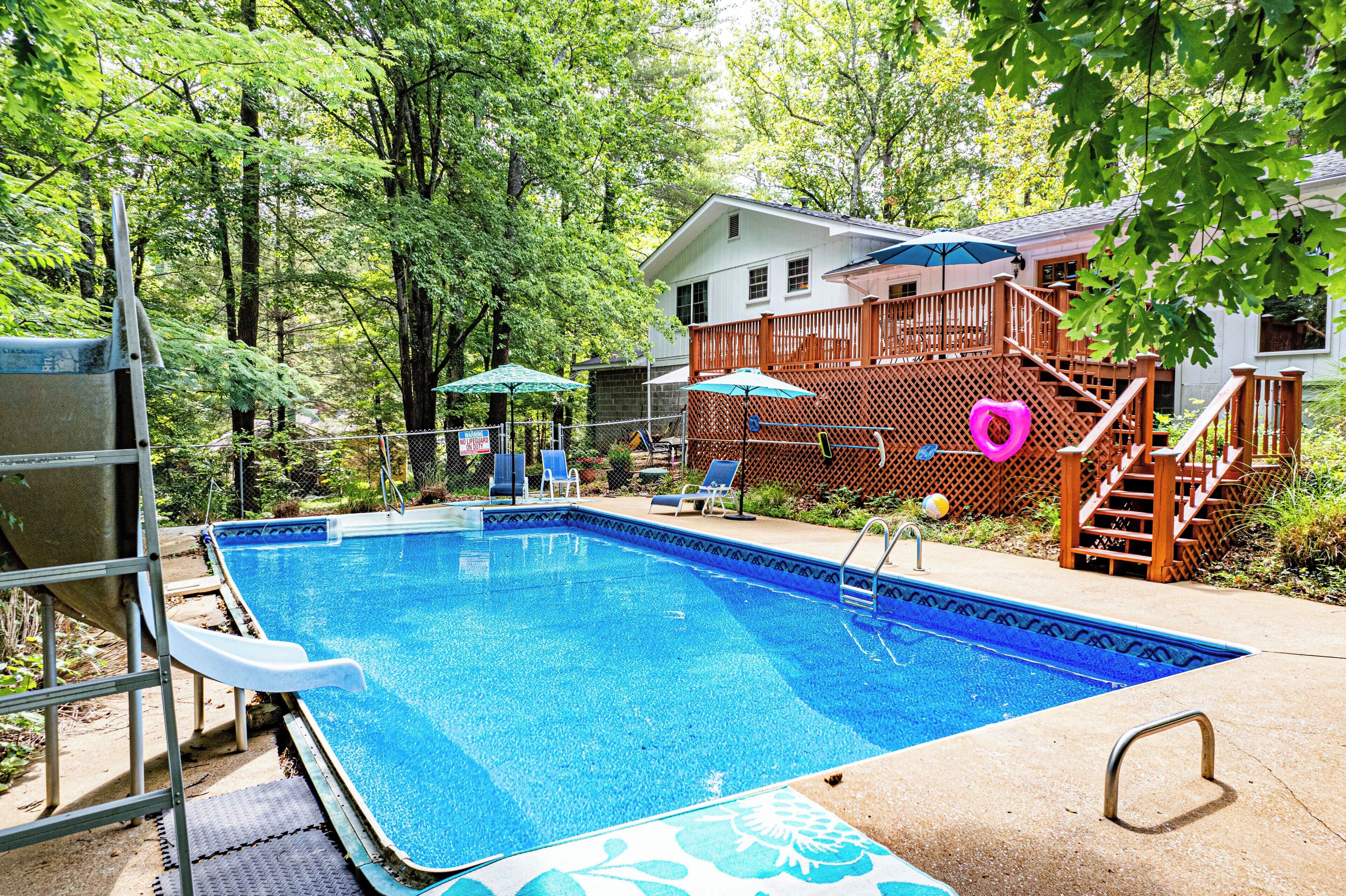 Wooded Writer's Retreat with POOL!!!