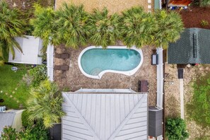 Piscine extérieure, piscine chauffée