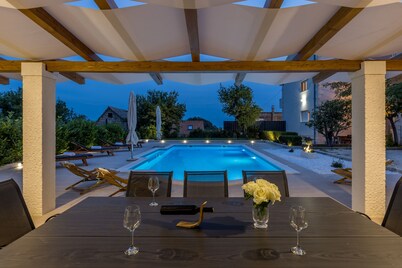 Villa Melki SAVE 20 percent on Split-villas com