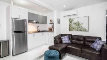 Classic Apartment | Living area | Flat-screen TV