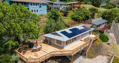 Point Lyle - River Views, Pellet Stove, Scenic!