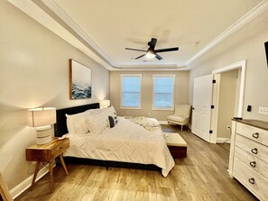 3 habitaciones, escritorio, wifi y ropa de cama 