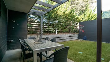 Apartment | Terrace/patio