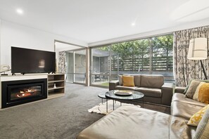 アパートメント | リビング エリア | スマートテレビ、Netflix、ストリーミングサービス