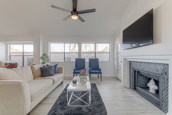 Smart TV - Scottsdale Resort Getaway!! Newly Renovated!! (Scottsdale)