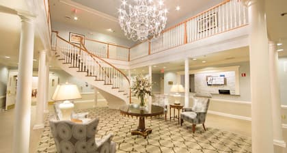 Quiet Villa with Access to Amazing Amenities