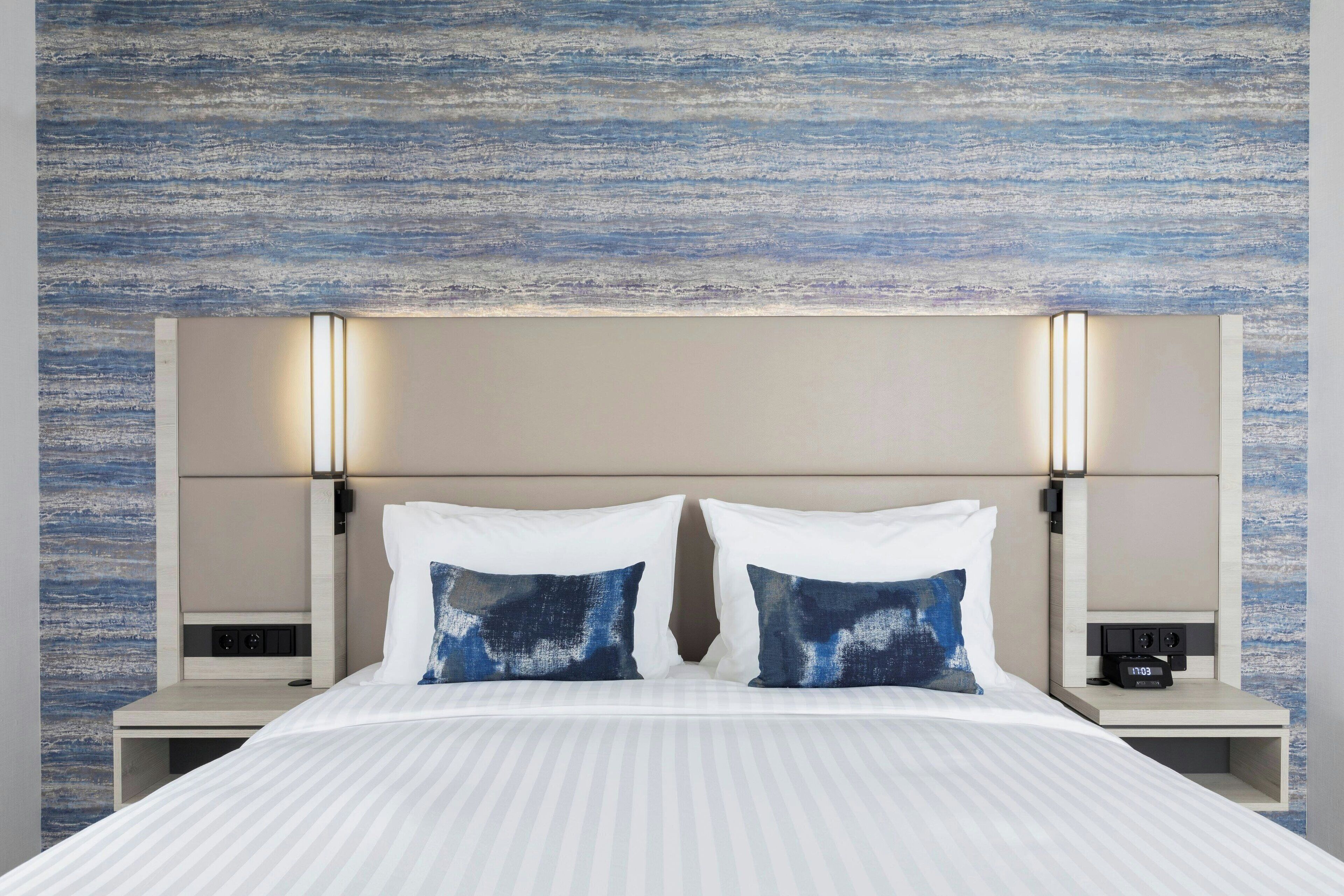Hypo-allergenic bedding available, minibar, desk, laptop workspace