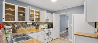 Great Location Near the Heart of the City