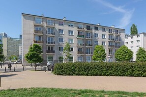 Exterior - Dąbrowskiego 5 Warsaw | Elegant Studio in the Centre of Warsaw | Balcony (Warszawa)