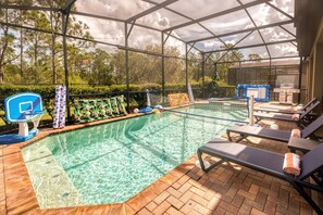 Beheizter Pool