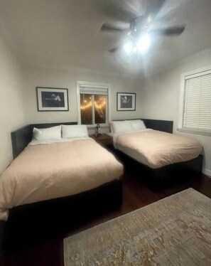 2 bedrooms, iron/ironing board, WiFi, bed sheets - Serene Comfort in Heart of Miami Coral Gables (Coral Gables)