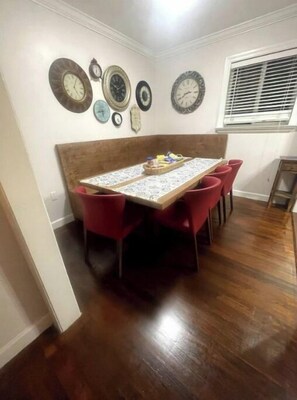 Dining - Serene Comfort in Heart of Miami Coral Gables (Coral Gables)