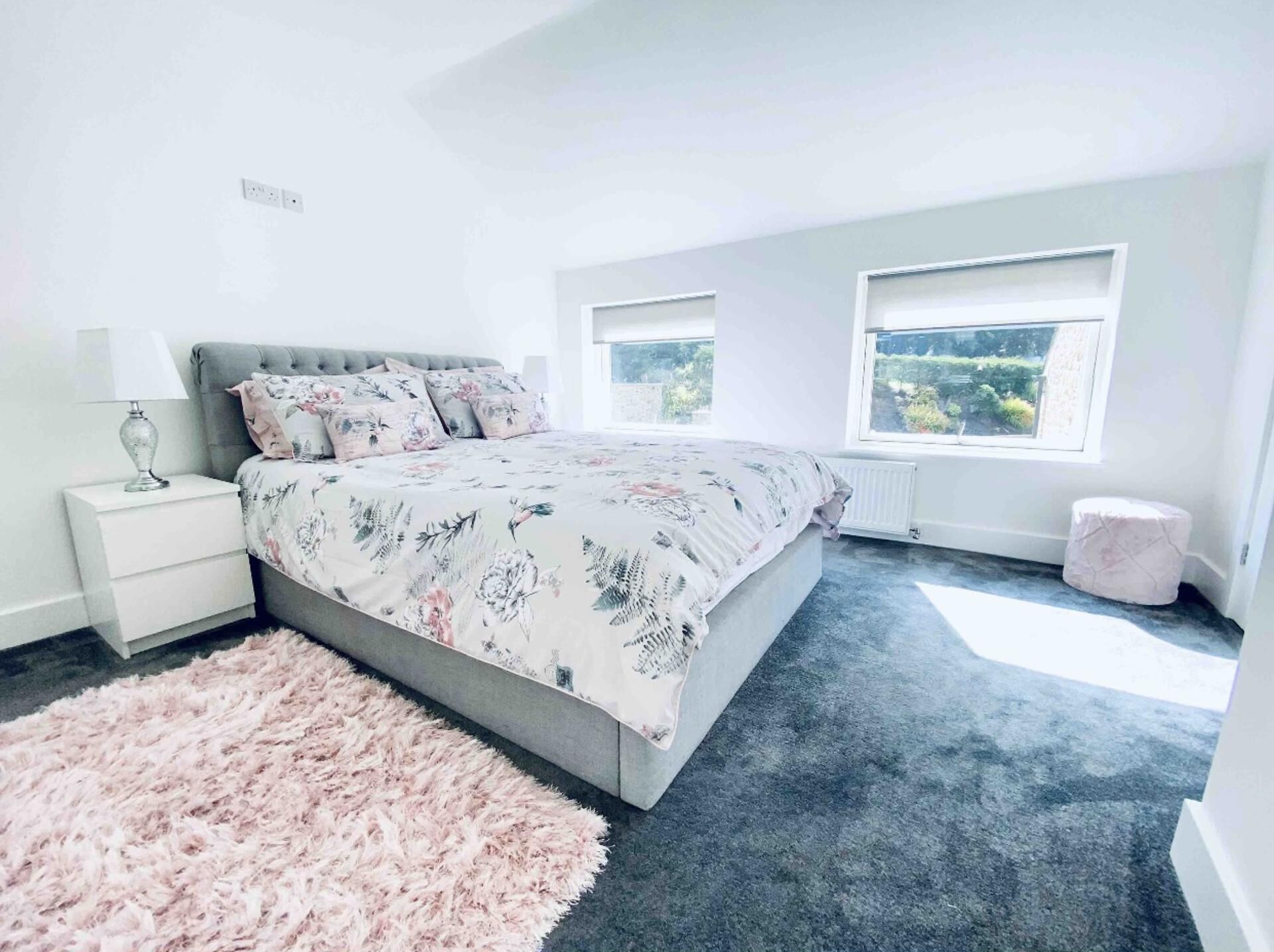 House | 4 bedrooms, iron/ironing board, free WiFi, bed sheets