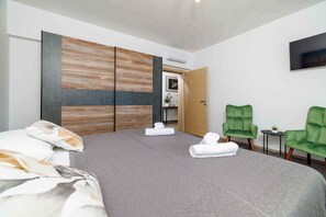 2 bedrooms, Internet