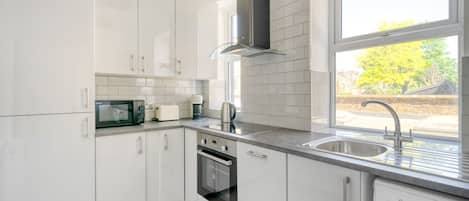 Fridge, microwave, oven, dishwasher