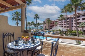 Outdoor dining - Marina Pinacate Villa 7  2 BR Villa (Puerto Peñasco)