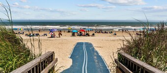 OIB - 3 bedrooms - 3 pools - 400 steps to the beach!