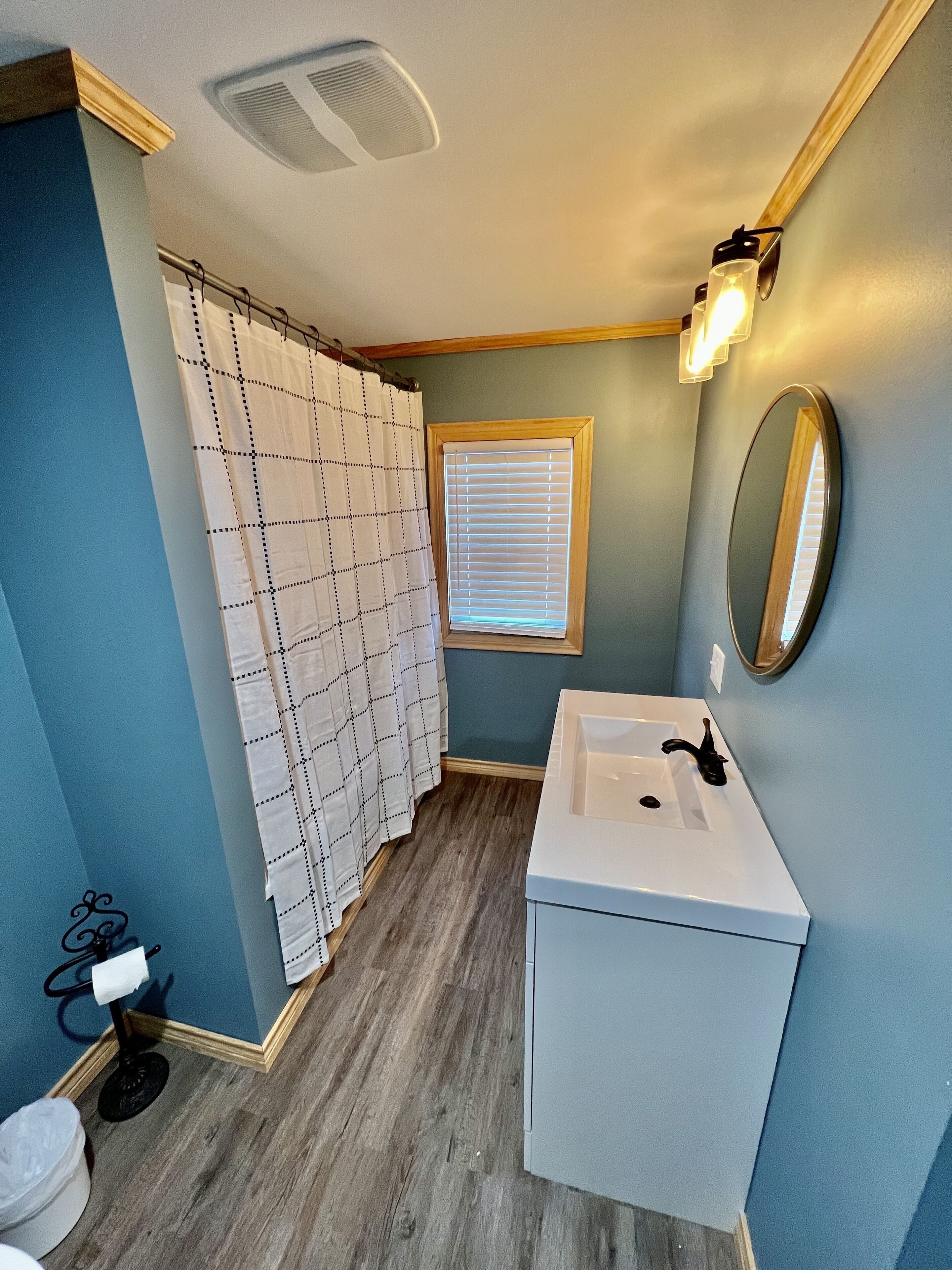 花灑/浴缸組合、風筒、提供毛巾、番梘