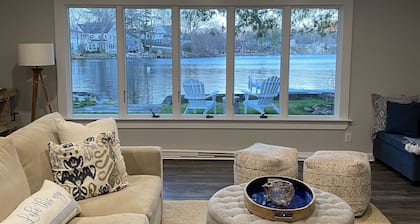 Stunning waterfront retreat on lake Attitash- Dog friendly