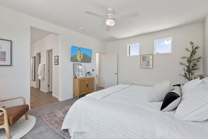 3 Schlafzimmer, Bügeleisen/Bügelbrett, Reisekinderbett, kostenloses WLAN