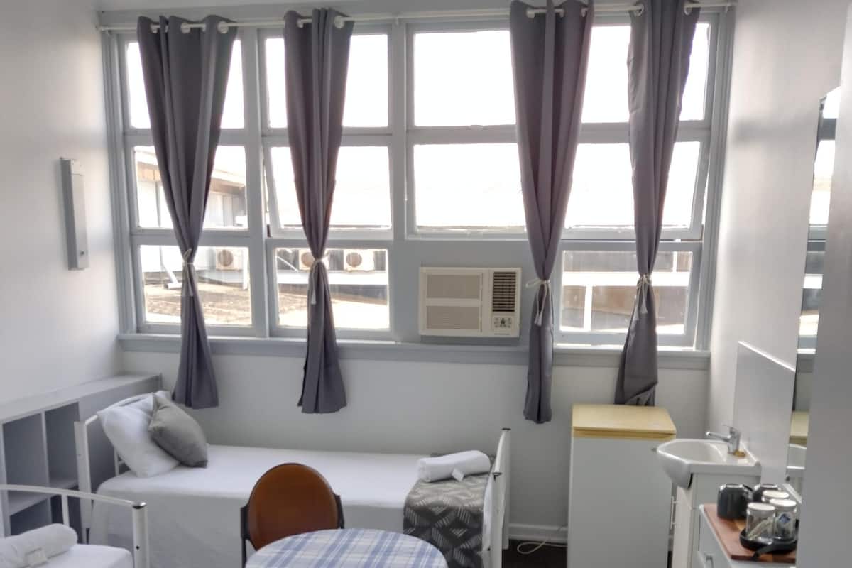 Standard Twin Room, Shared Bathroom | Free WiFi, bed sheets