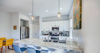 Mountain View Retreat, Walk to Downtown. 331356